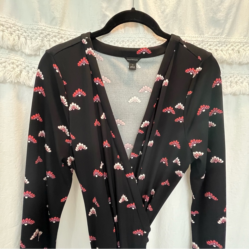 Ann Taylor wrap dress 12